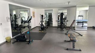 Sloane House - 6