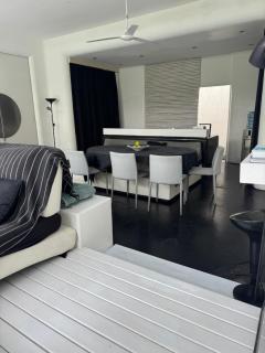 Stylish Villa with 2 Bedrooms & Private Bathrooms 5 min wali to the beach Seminyak KDT - 7