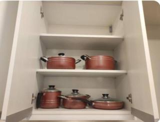 Confortable, Ubicación Ideal con Parqueo y Balcones CIUDAD DE SUCRE BOLIVIA - 2