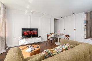 Lumina spacious apartment with parking - Varsovie - 0