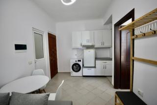 Nevi's Central Apartments - Saranda - 8