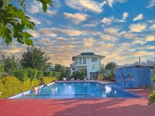Eiyuu Hotels - Wildlife & Nature Stays - 1