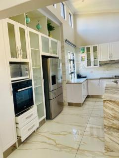 Secluded Lavish villa - Gaborone - 5