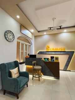 Summer Hotel - 8