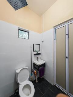 GreenAcres Cottage - 1