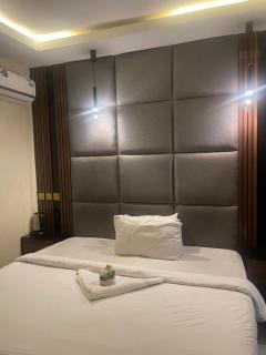 Pavilion view luxury hotel - 1