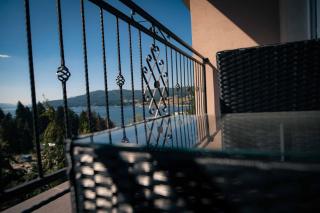 Royal View Guest House - 1
