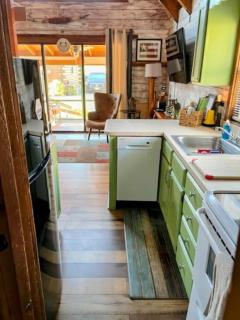 Gingerbread Cozy Log Cabin with Beautiful Sunsets - 6