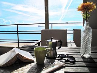 Beautiful oceanfront apartment - 1