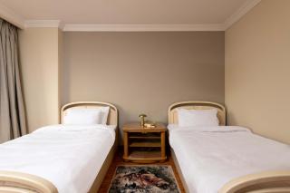 Lascaic 3bdrm at Ard El-Golf - 4