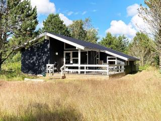 8 person holiday home in Ålbæk-By Traum - 0