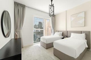 Sea View 2BR Apartment With Private Beach - 7