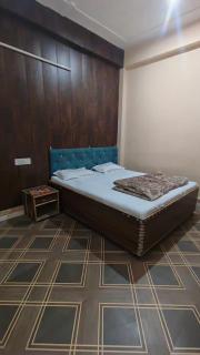 Shri sukh dham guest inn - 8