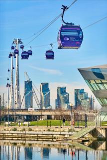 Modern 1BR Apartment Near ExCeL London & O2 Easy Access to Central London - 4