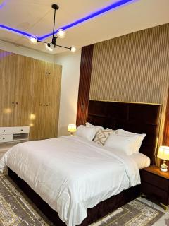 Luxury Pam Duplex 007 - 1