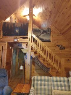 Wil-deer-ness Cabin-Secluded-Firepit-Hot Tub-WiFi-Dog Friendly - 7