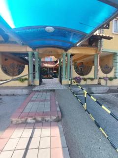 Maja Rooms & Garden - 2