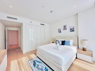 Azure Saadiyat 2BR plus Maids room with Views - Abu Dhabi - 8