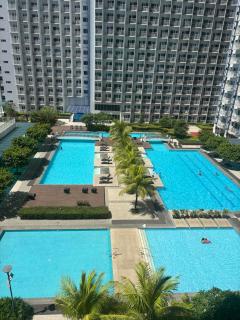 Jazz Residences Makati Staycation By AS - 7