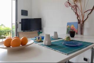 Terrace Garden Apartment - 6