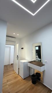 Dine Residence - 1