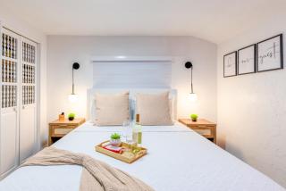 MIA Airport Modern Studio 10 min Downtown Port - 8