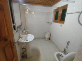 Winterfell the Stay Cottage Pahalgam - 3