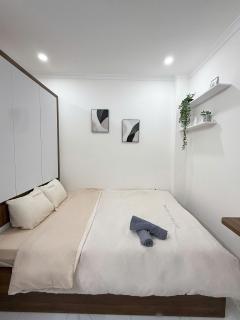 Hera West Lake Apartment - 4