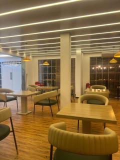 White Land City Hotel - 9