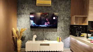 Dsir Lustful KL Jacuzzi NFLX Prjscn120 TV65 - 4