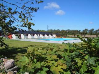 4 person holiday home in Aakirkeby-By Traum - Åkirkeby - 4