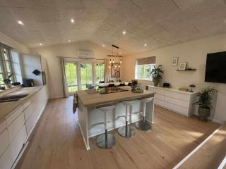 Naturperle midt i skoven, ved sø og eng - Vejle - 0