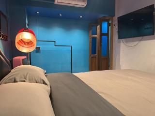The oasis on 8 Villa pool table & KTV - 4