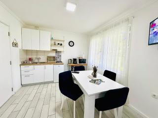 Apartments Celopek - 2