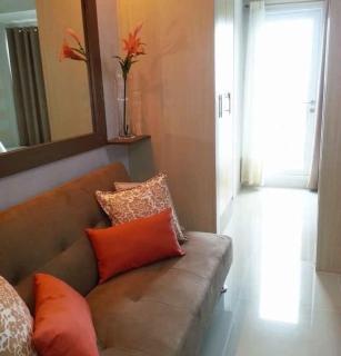 Fully Furnished 1BR Condo Beside SM North Mall - Manila - 4