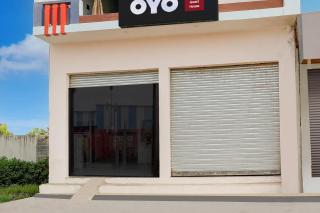 Hotel O SHR Guest House - 9