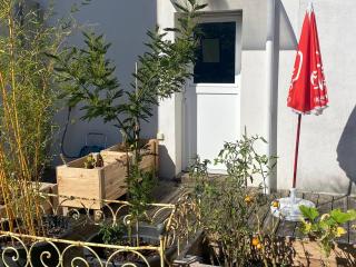 Studio indépendant dans maison proche Château d' Oléron - 1