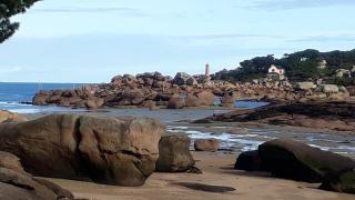 Grand Appartement côte de granit rose plages et commerces à proximité - 3