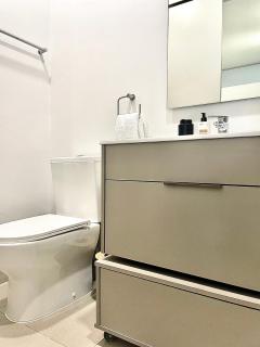 One Rosebank Unit 11 - 2
