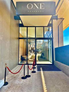 One Rosebank Unit 11 - Johannesburg - 4