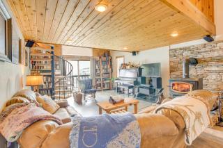 Cozy Mountain Home on 10 Acres with Fire Pit and Games - Thayne - 7