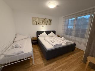 Kern Apartments - 7