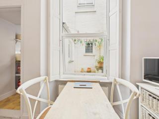 Lavender Lane, Cosy Studio Apartment with Parking, Falmouth - Falmouth - 3