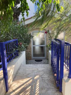 Alpha Five - Pissouri - 8