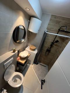 Modern & Stylish city Studio with full amenities - 2