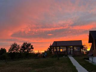 Horezu Cozy Cabin - 9