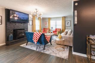 T-Town Bougie - Trendy and Fun! Next to Expo Square- Sagenet Center - 8