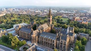 Bright Private Room & Bathroom with Parking - Glasgow West End - 2