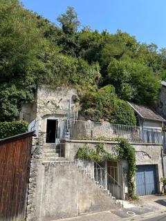 Habitat troglodyte typique et confortable - 9