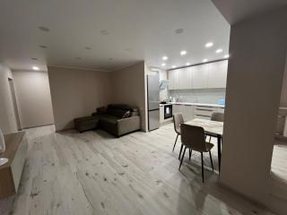 J&N Hause - 7